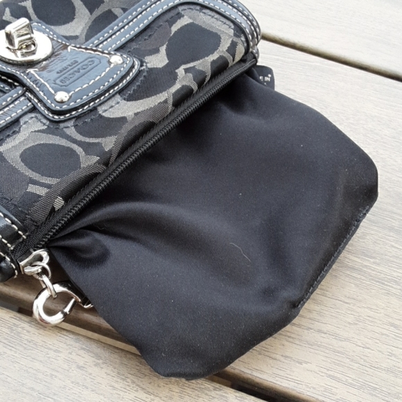 Coach Signature Wristlet, RARE